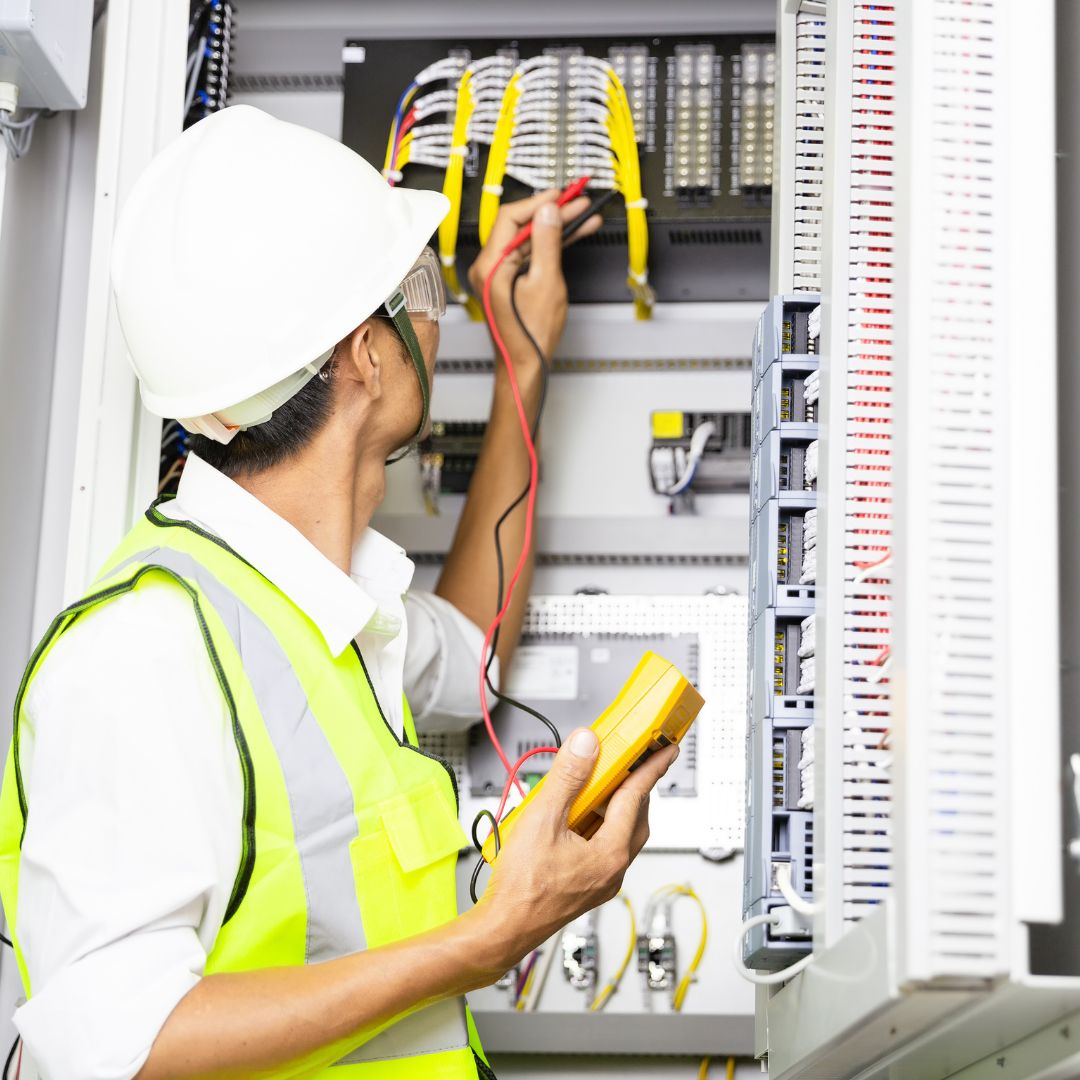 electrical services in Dubai by no sweat maintenance